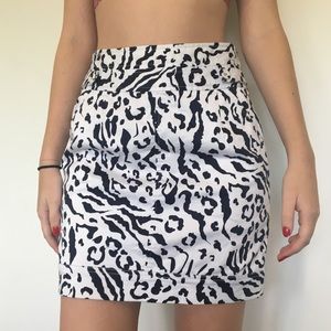🖤 Vintage 🖤 Cow Print Skirt